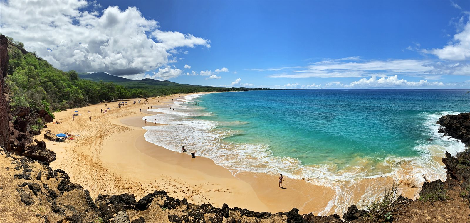 Maui — Road to Hana, Haleakala and golden beaches